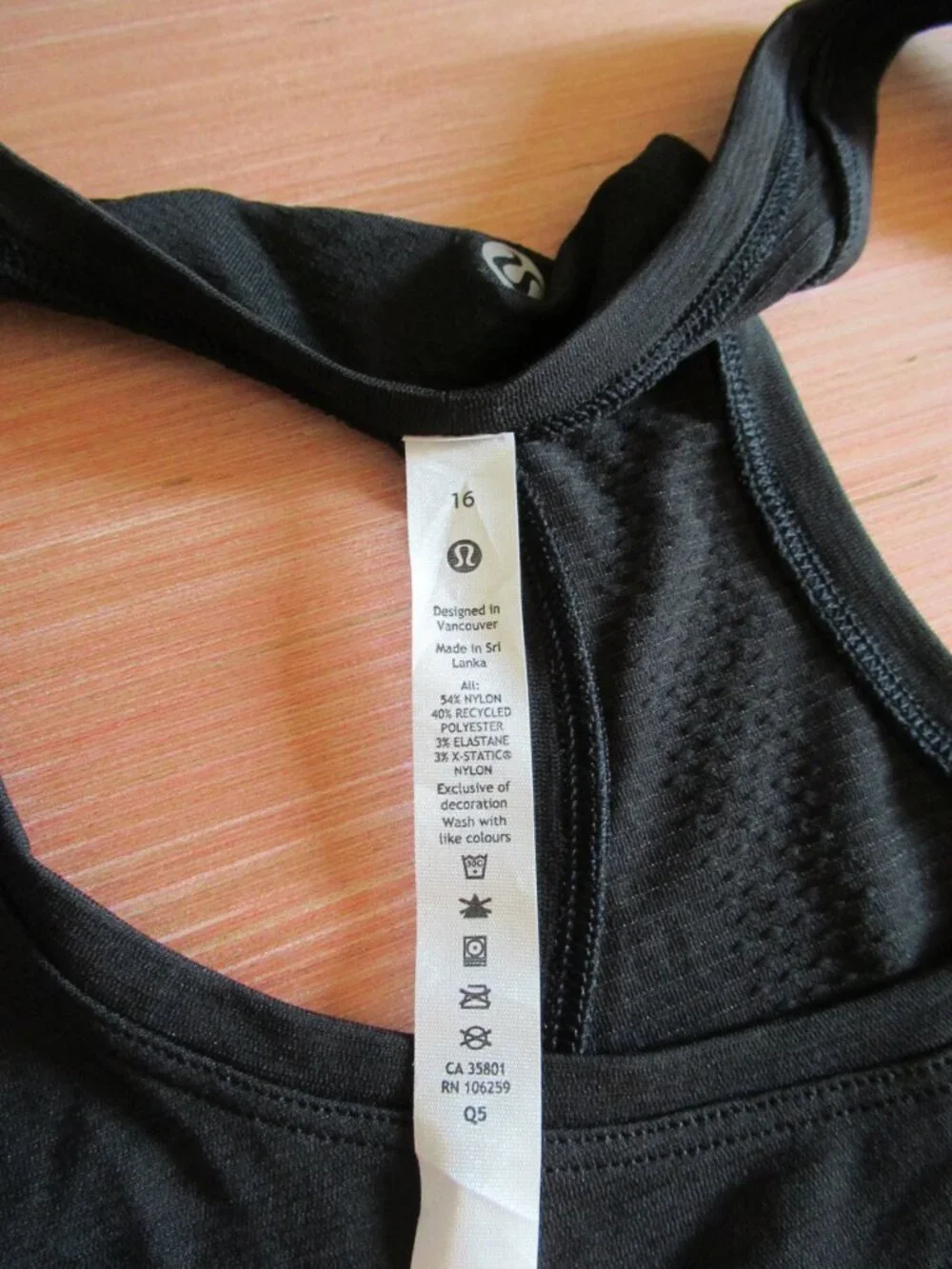 lululemon athletica lululemon swiftly